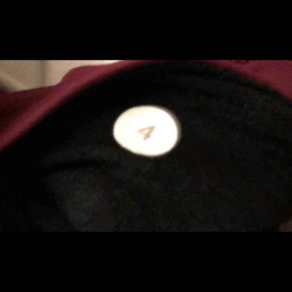 Lululemon Shorts In Multi Color/Micro Dots Size-4 - image 6